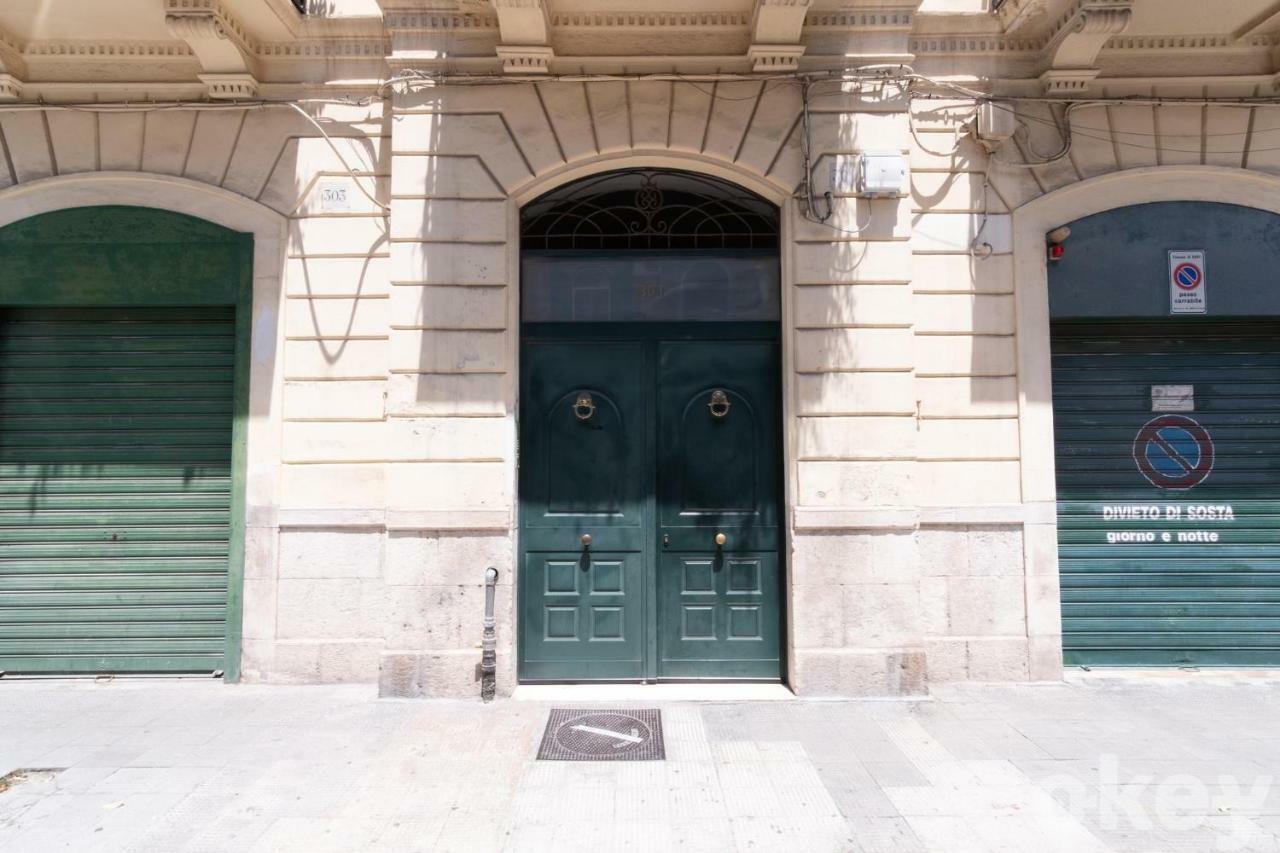 Corto Barese Apartment - Bari Centro Bagian luar foto